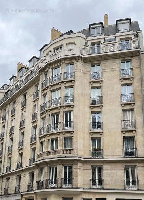 Appartement à PARIS-11E