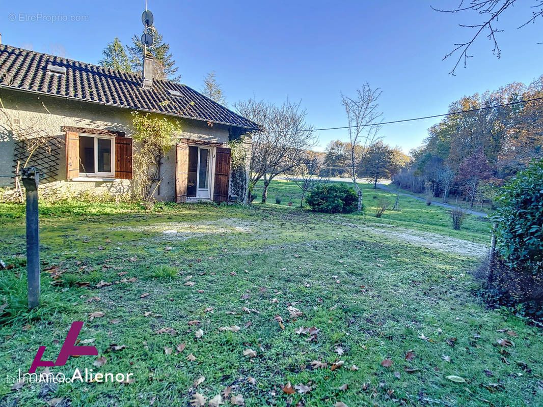 Maison à SAINT-JEAN-D&#039;ATAUX