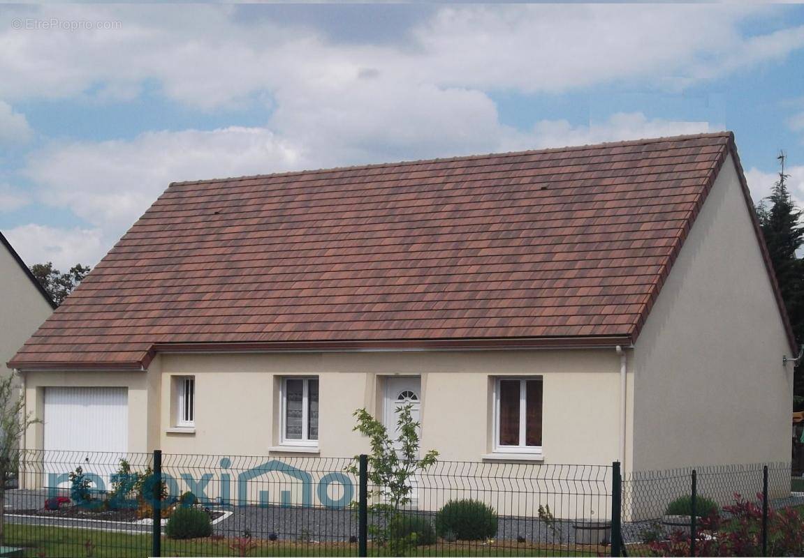 Terrain à SAINT-PIERRE-DE-COUTANCES