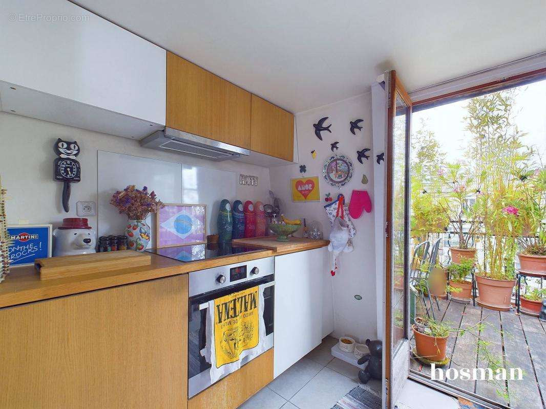 Appartement à PARIS-11E