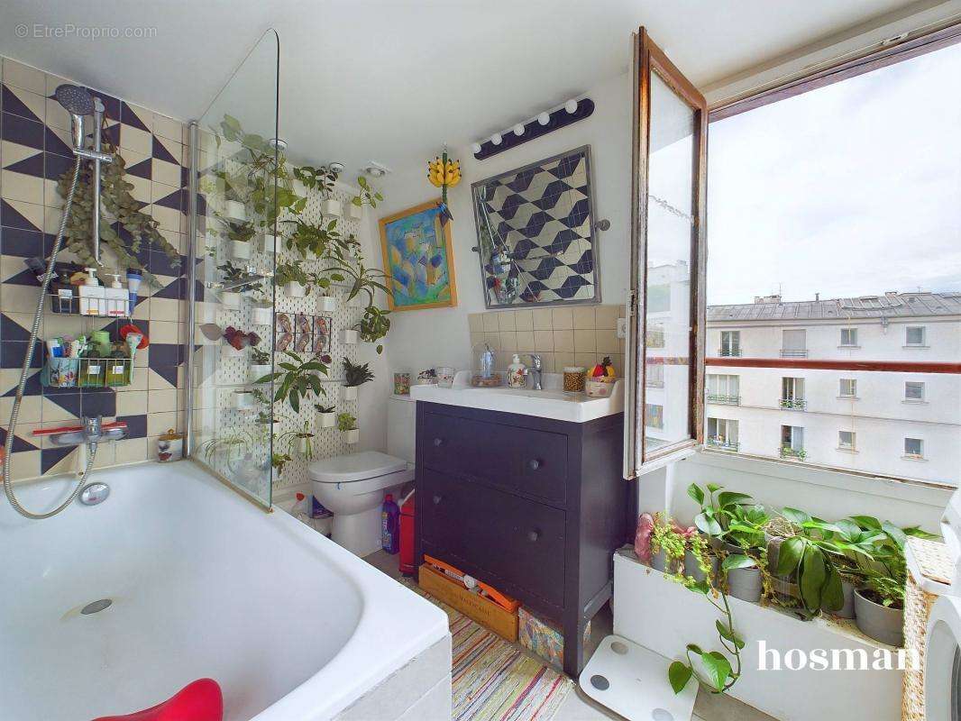 Appartement à PARIS-11E