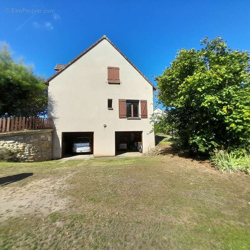 Maison à ARGENTON-SUR-CREUSE