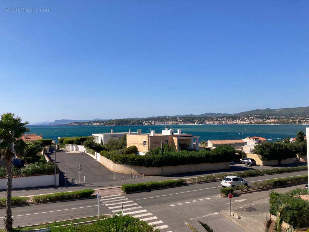 Appartement à SIX-FOURS-LES-PLAGES