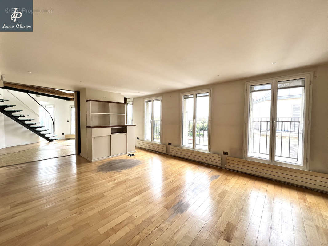 Appartement à PARIS-4E