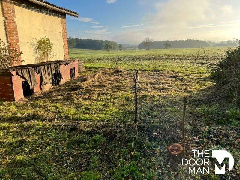 Appartement à CADOURS