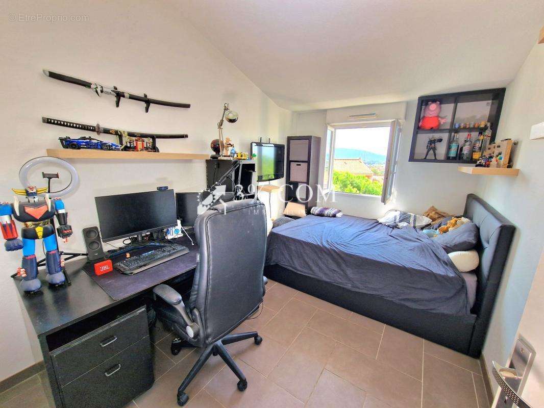 Appartement à FREJUS