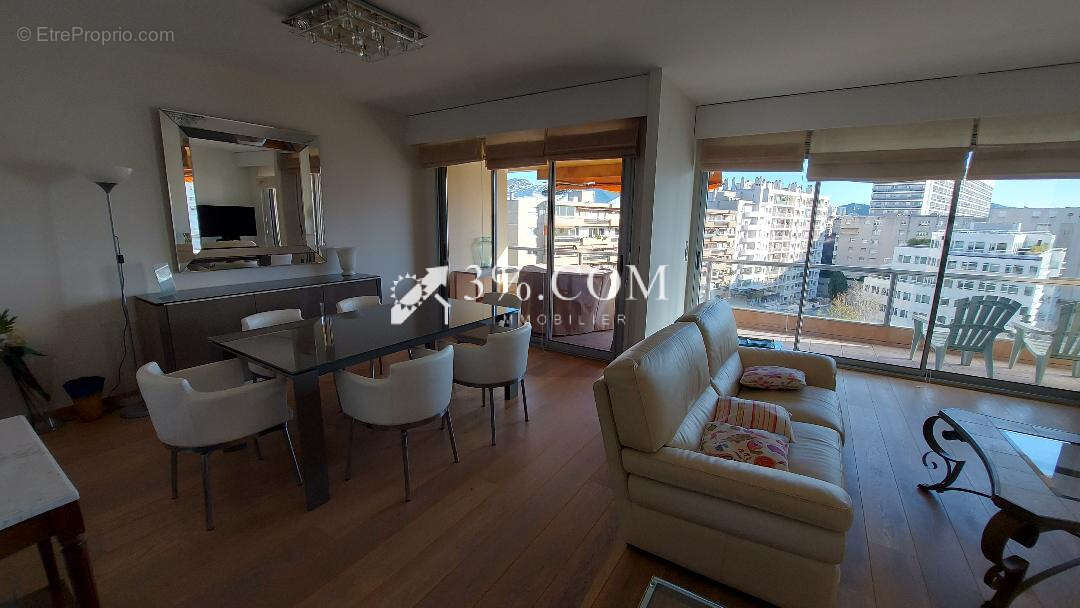 Appartement à MARSEILLE-8E