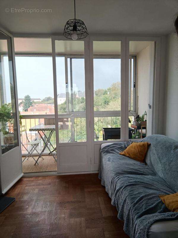 Appartement à GUERET