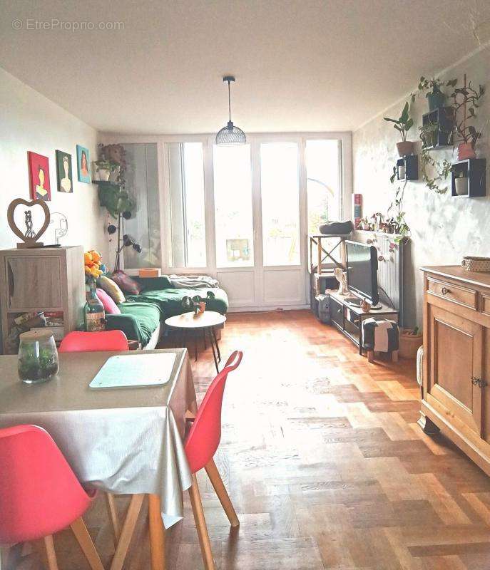 Appartement à GUERET