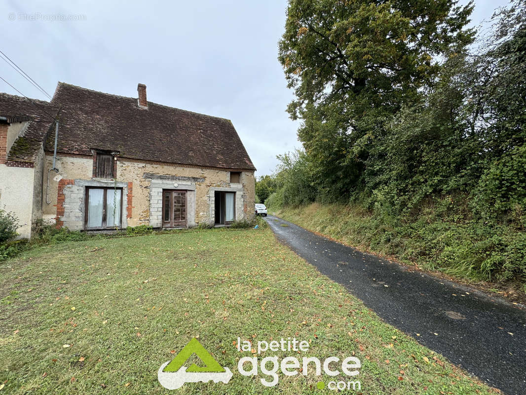 Maison à GARGILESSE-DAMPIERRE