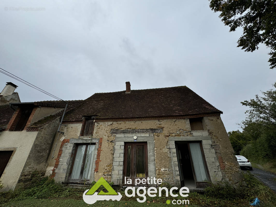 Maison à GARGILESSE-DAMPIERRE