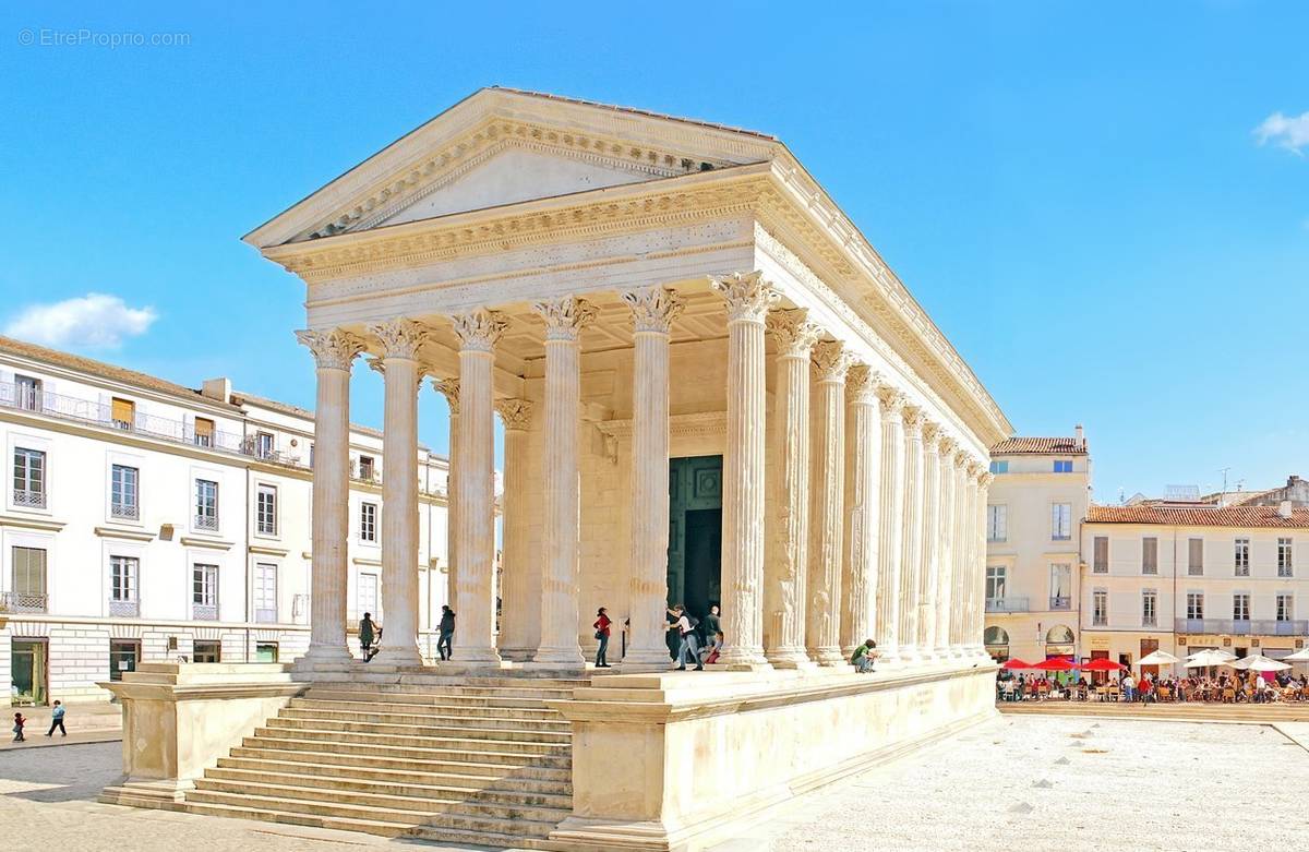 Appartement à NIMES