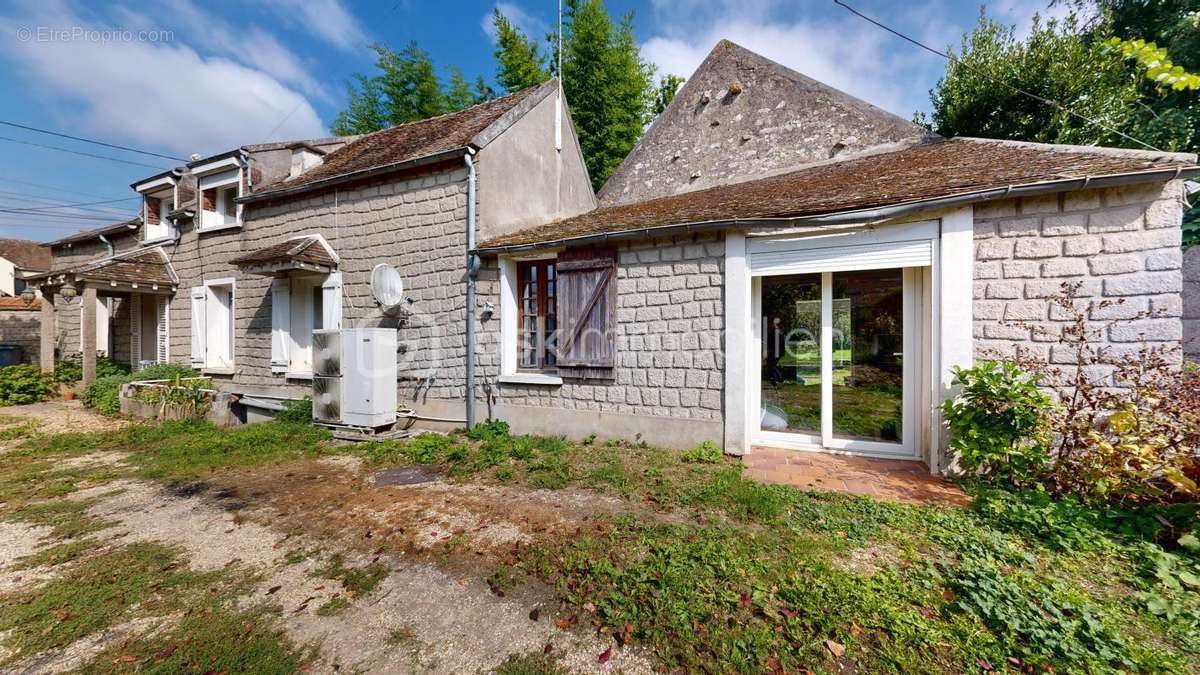 Maison à BOUGLIGNY