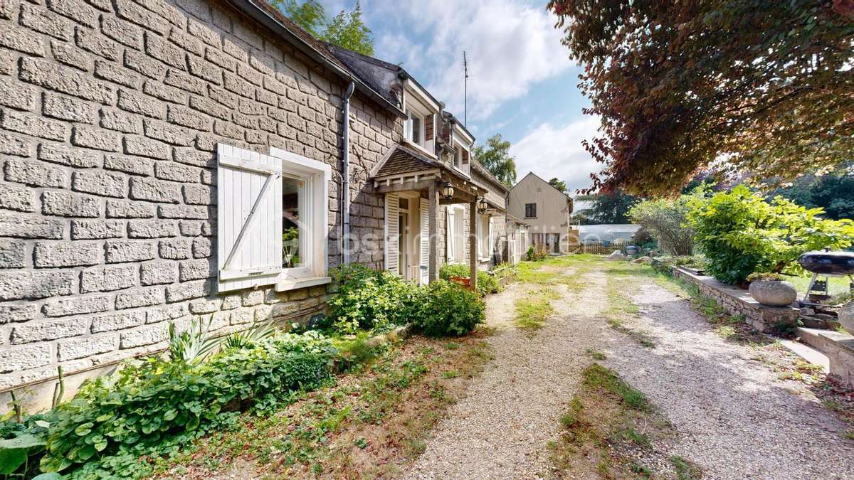 Maison à BOUGLIGNY