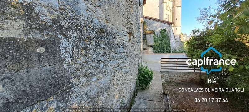 Maison à HAUTEFAGE-LA-TOUR