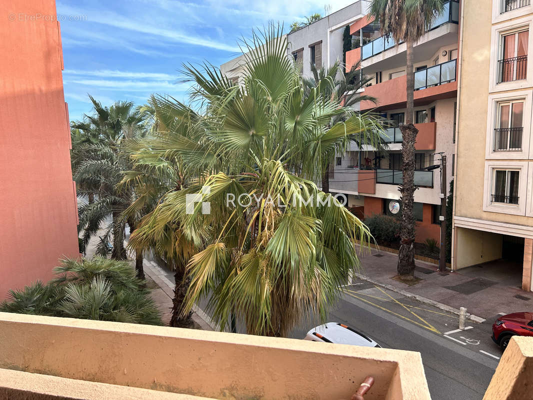 Appartement à HYERES