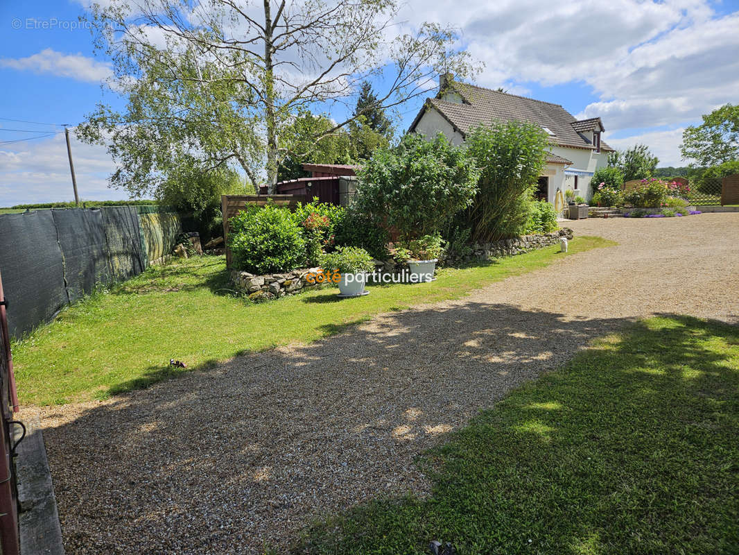 Maison à AUTAINVILLE