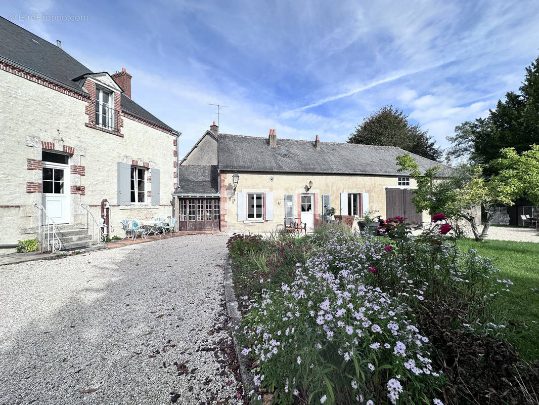 Maison à OUZOUER-LE-MARCHE