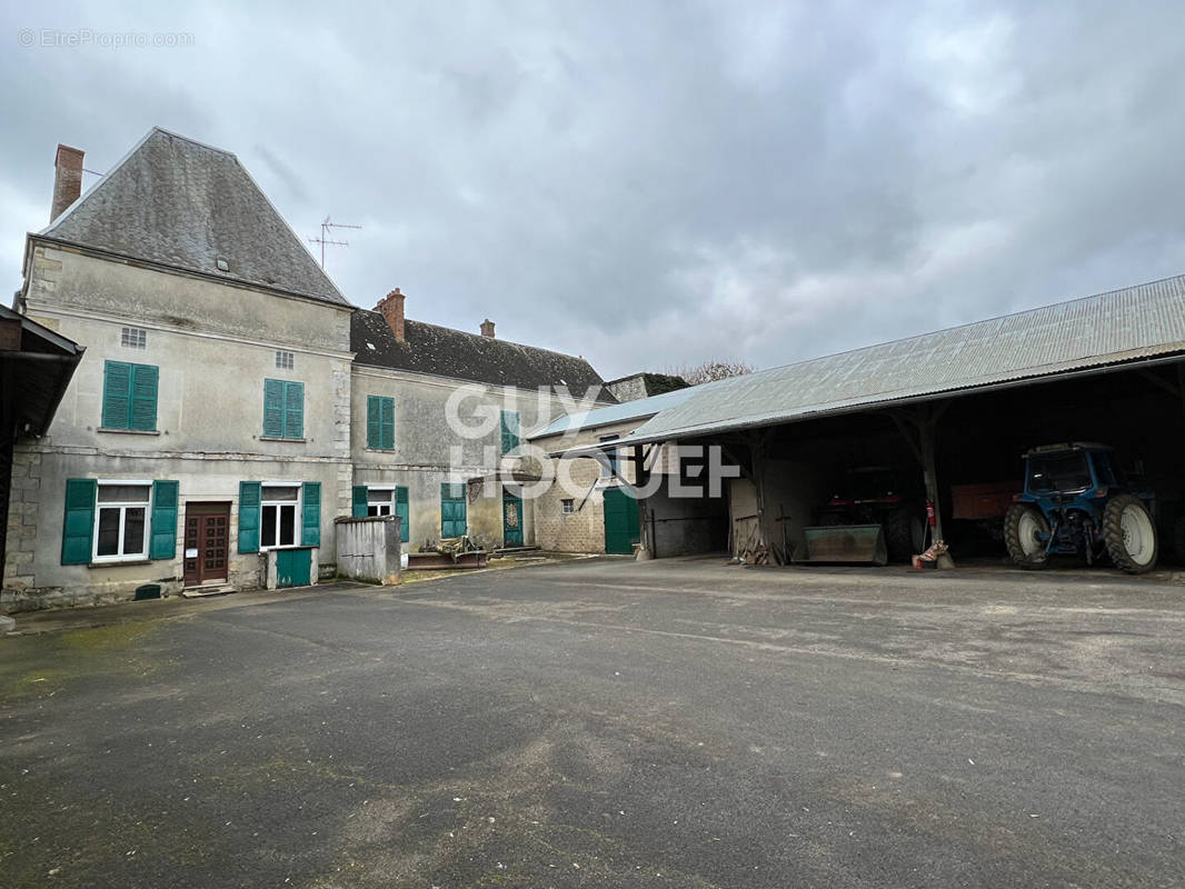 Maison à MILLY-LA-FORET