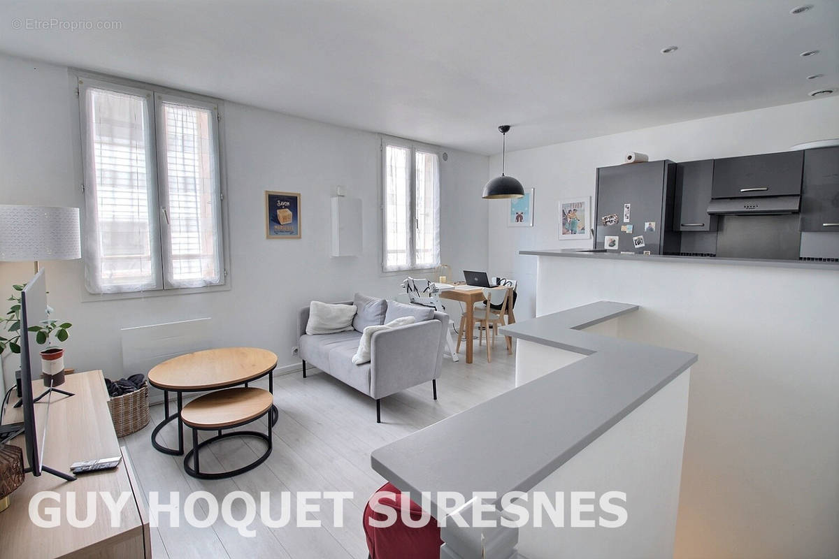 Appartement à SURESNES