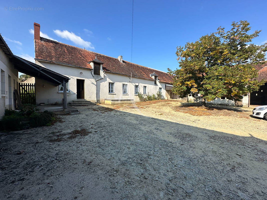 Maison à LOCHES