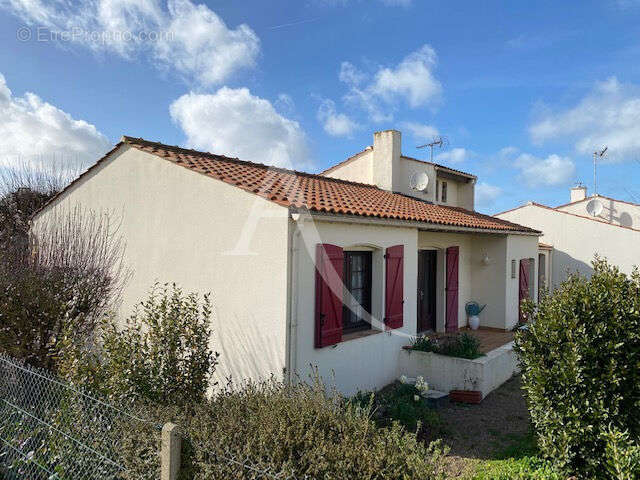 Maison à LONGEVILLE-SUR-MER