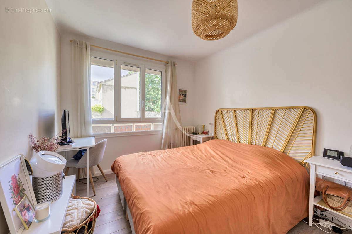 Appartement à NOGENT-SUR-MARNE