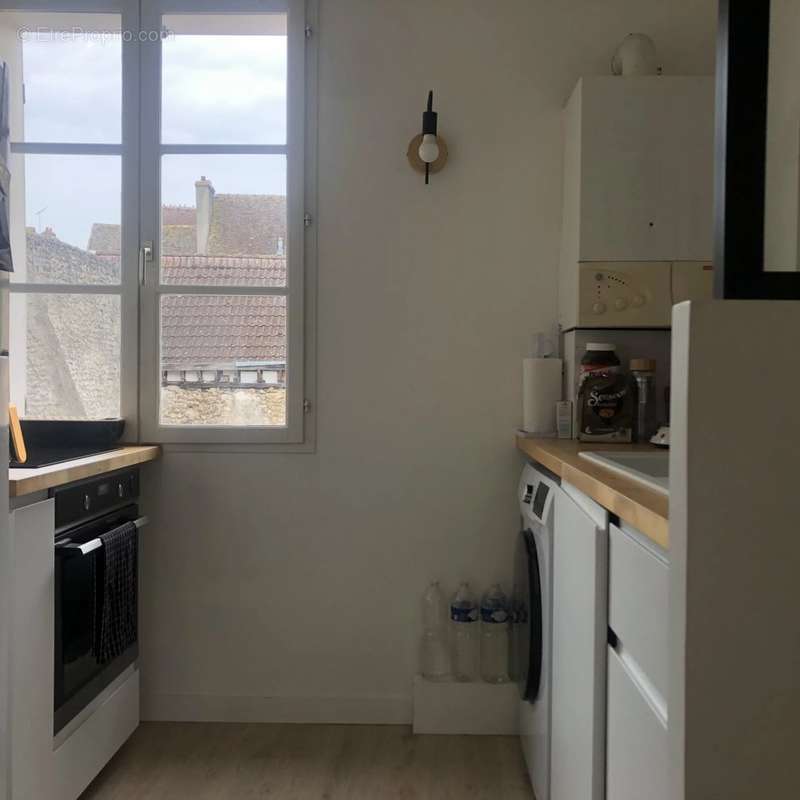 Appartement à VILLENEUVE-SUR-YONNE