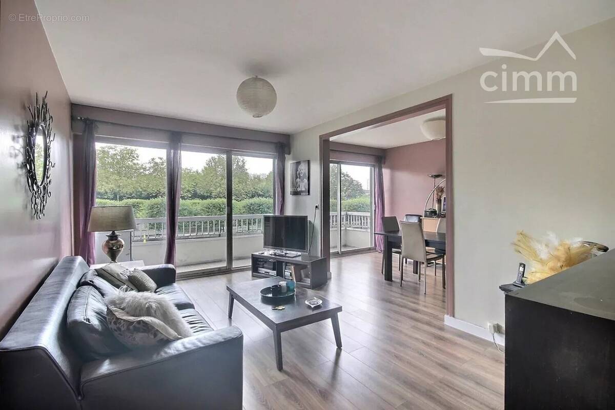 Appartement à ASNIERES-SUR-SEINE