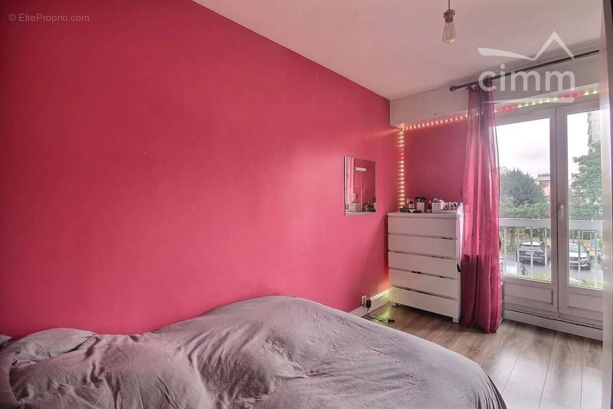 Appartement à ASNIERES-SUR-SEINE