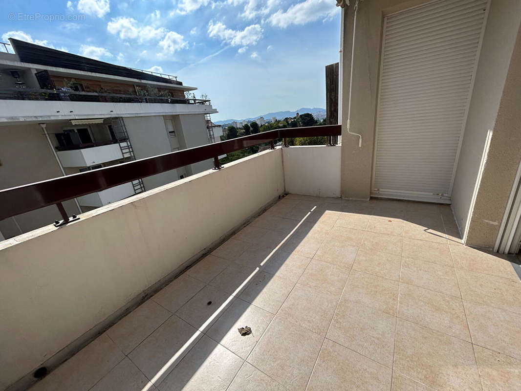 Appartement à MARSEILLE-14E