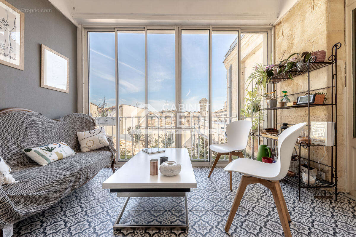 Appartement à BORDEAUX