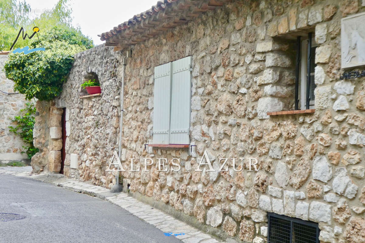 Appartement à SAINT-JEANNET