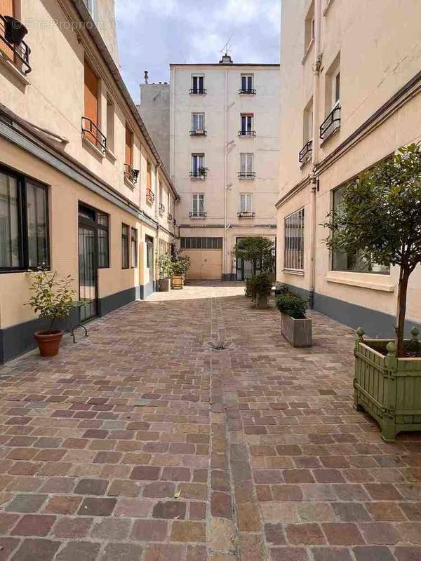 Appartement à PARIS-11E