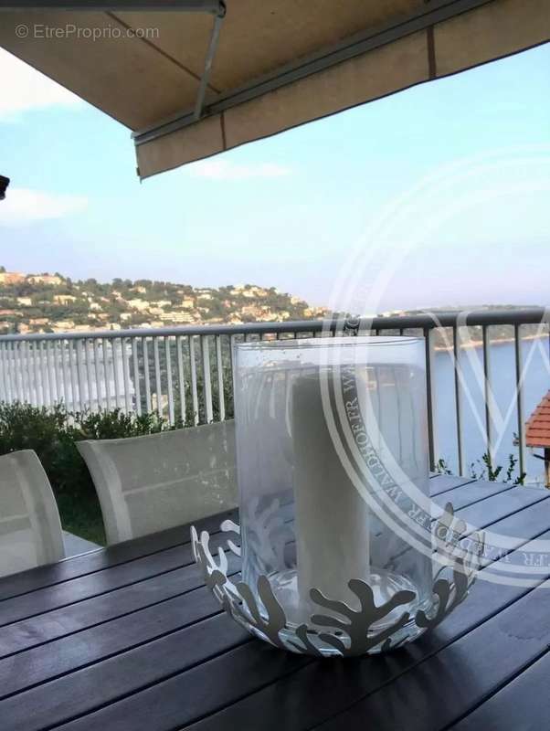 Appartement à ROQUEBRUNE-CAP-MARTIN