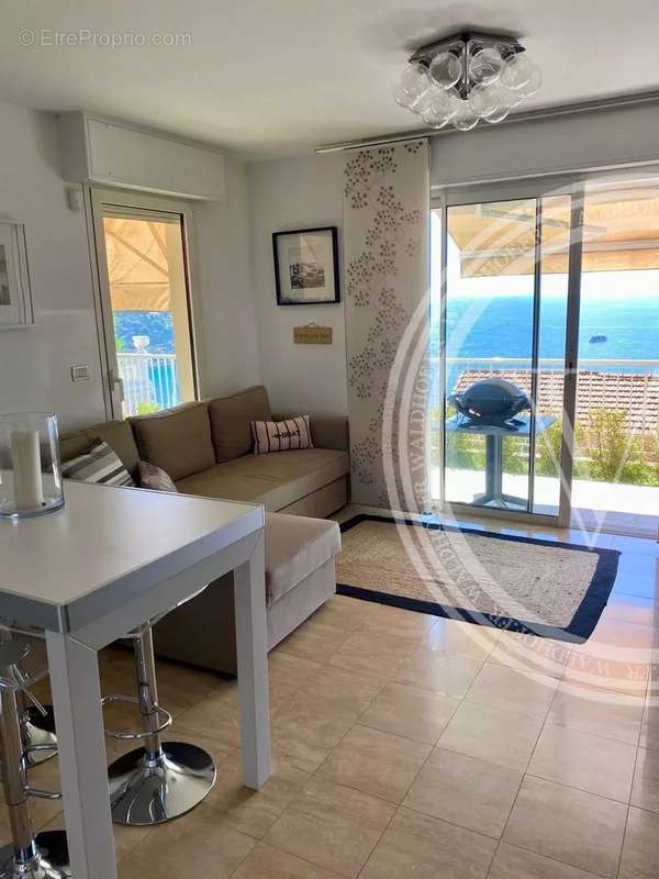 Appartement à ROQUEBRUNE-CAP-MARTIN