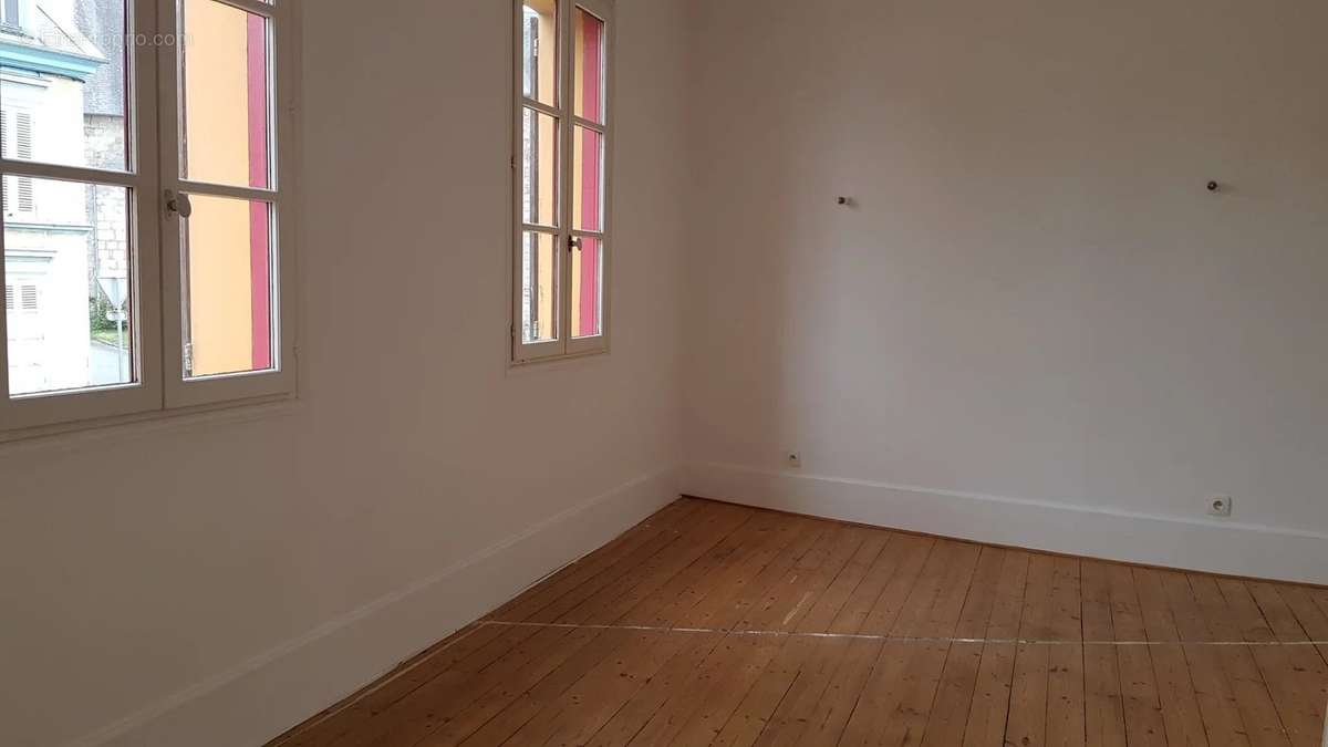 Appartement à MARSEILLE-EN-BEAUVAISIS