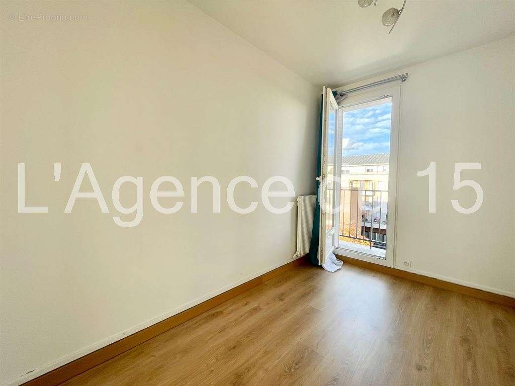 Appartement à ISSY-LES-MOULINEAUX