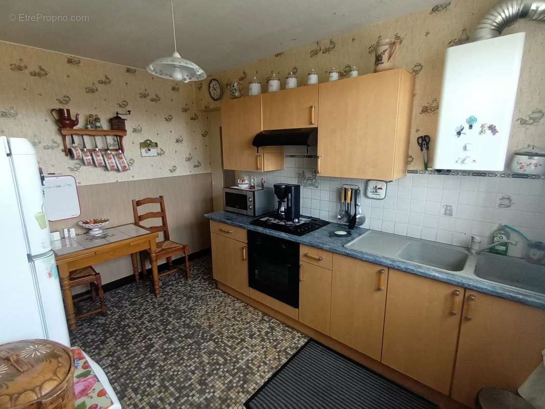 Appartement à MONTCEAU-LES-MINES