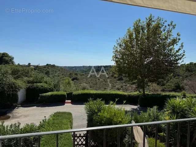 Appartement à VILLENEUVE-LOUBET