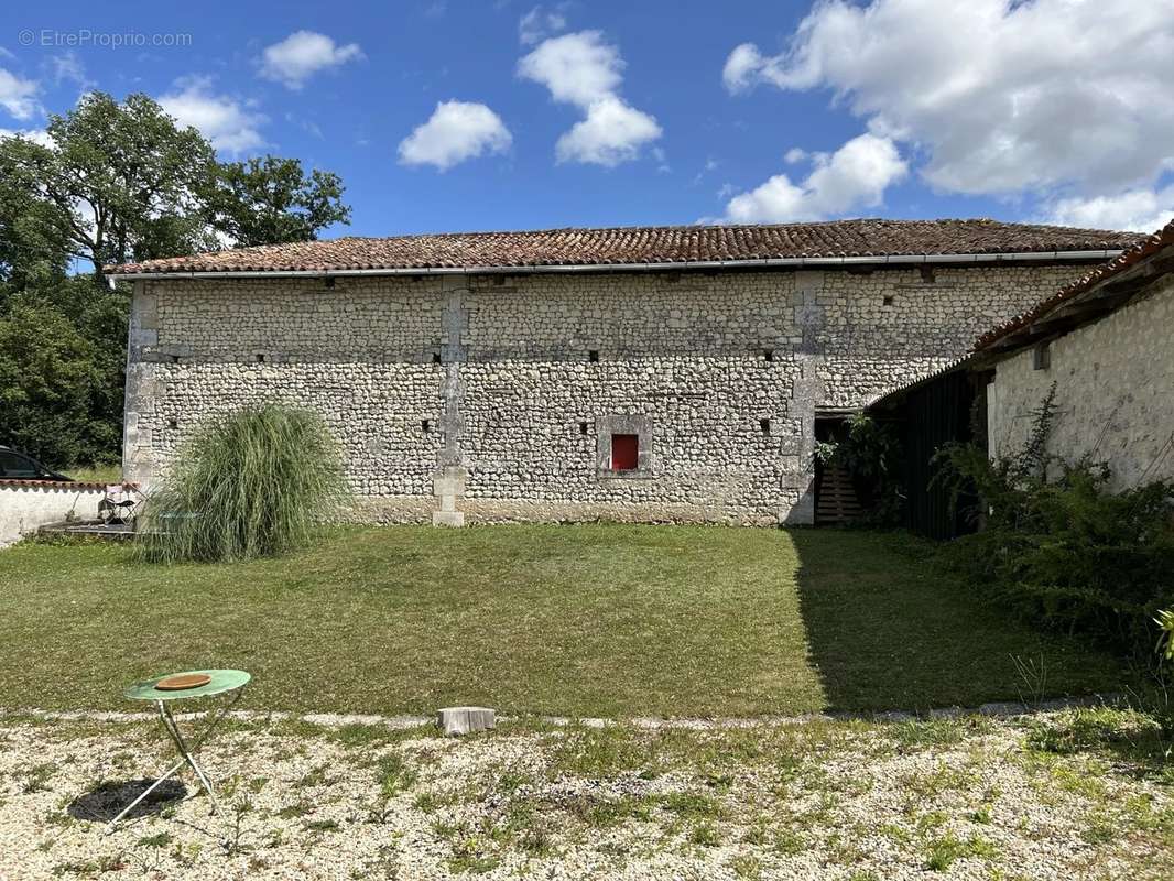 Maison à CURAC