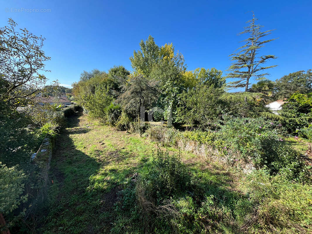 Terrain à LA PLAINE-SUR-MER