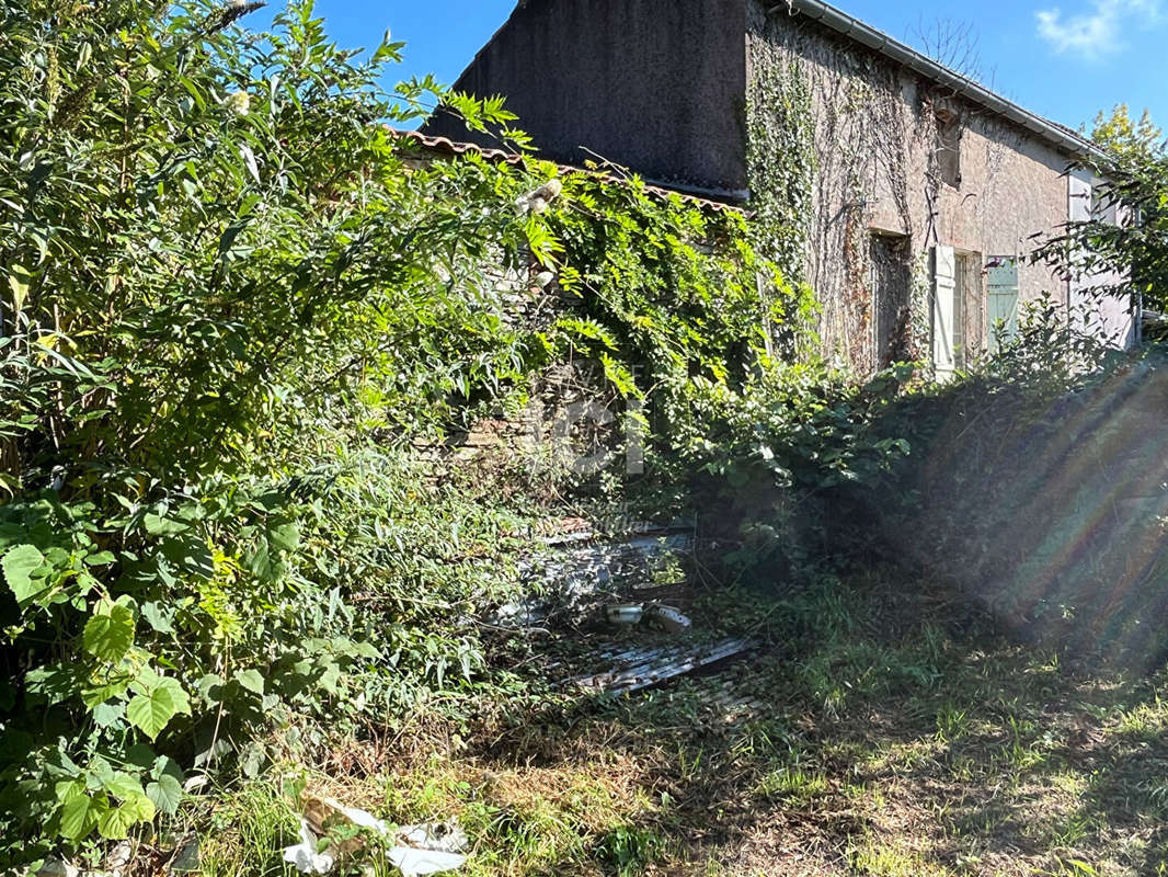 Terrain à LA PLAINE-SUR-MER