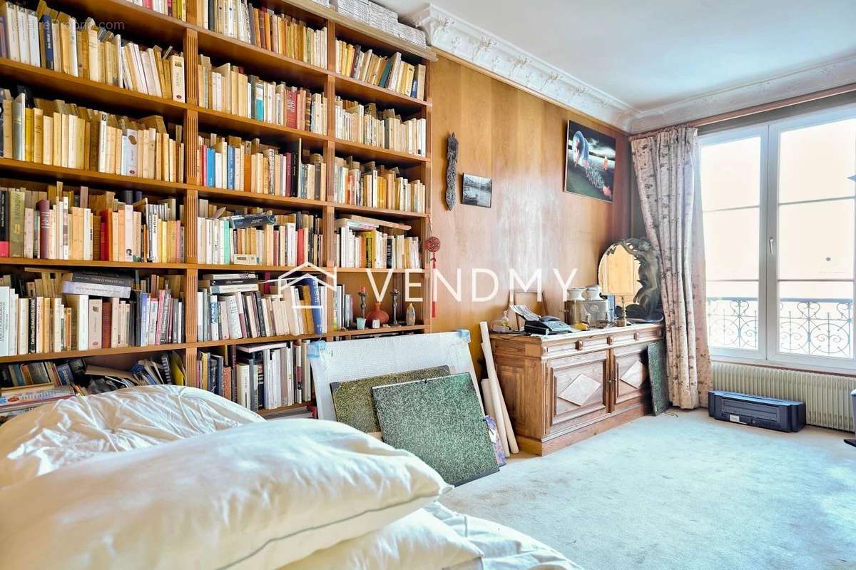 Appartement à PARIS-6E