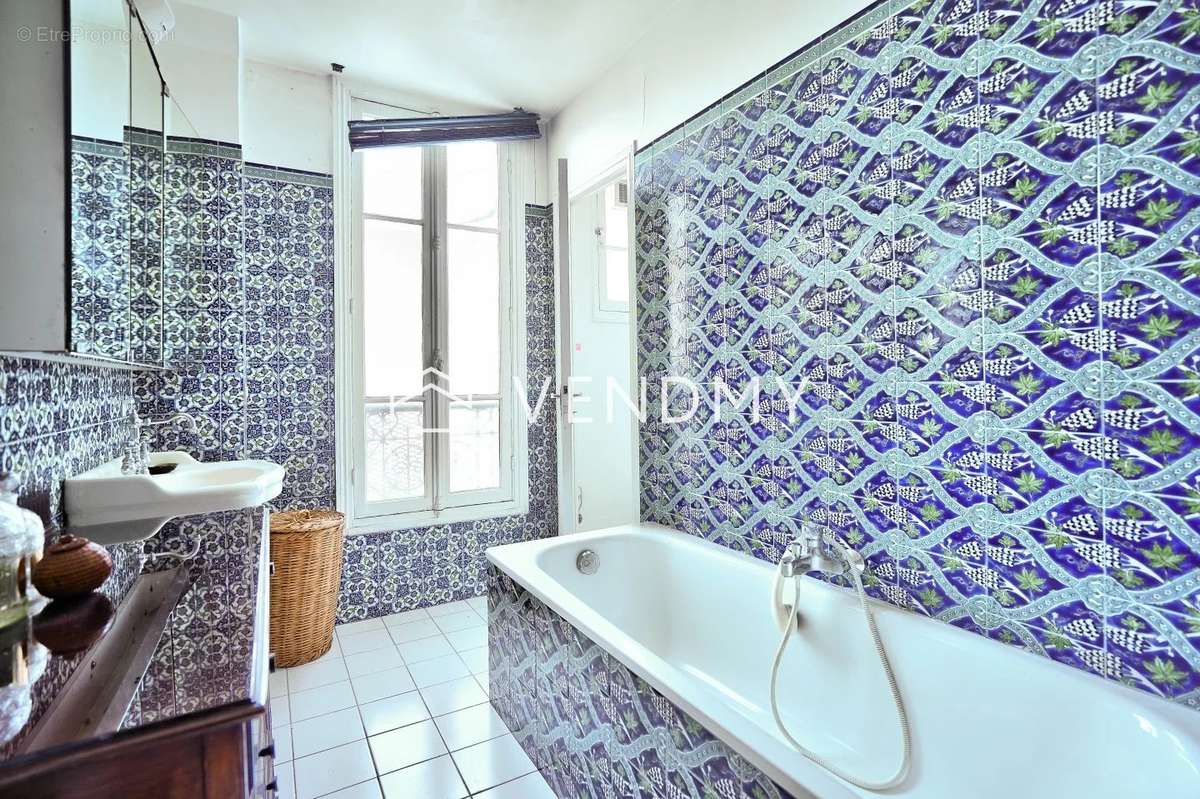 Appartement à PARIS-6E