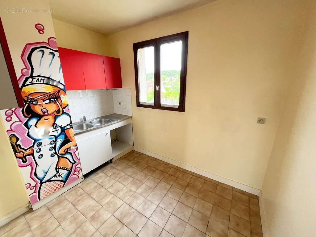 Appartement à ISSOU