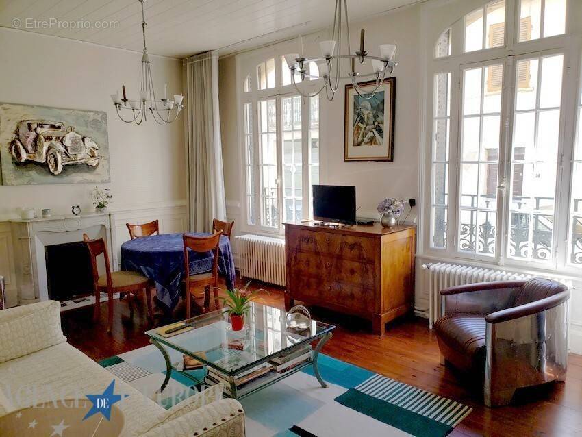 Appartement à VICHY