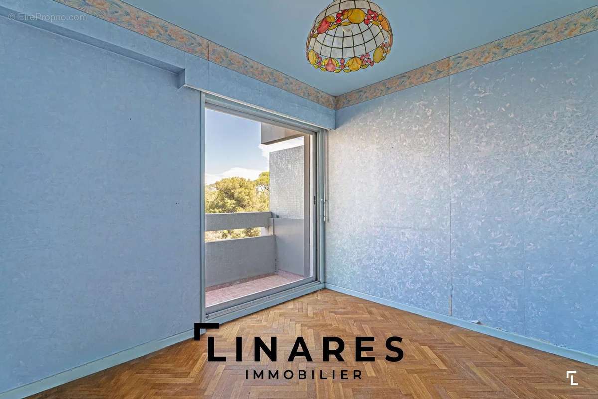 Appartement à MARSEILLE-9E