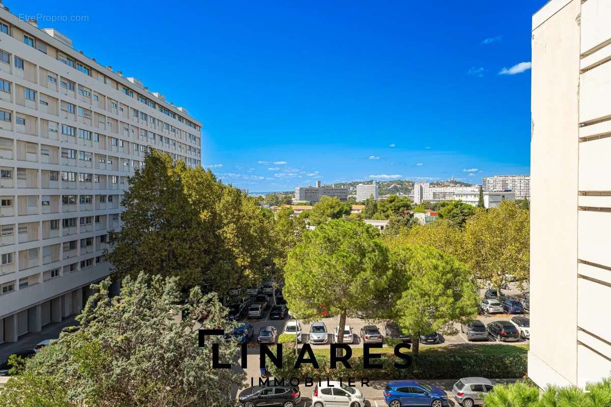 Appartement à MARSEILLE-9E