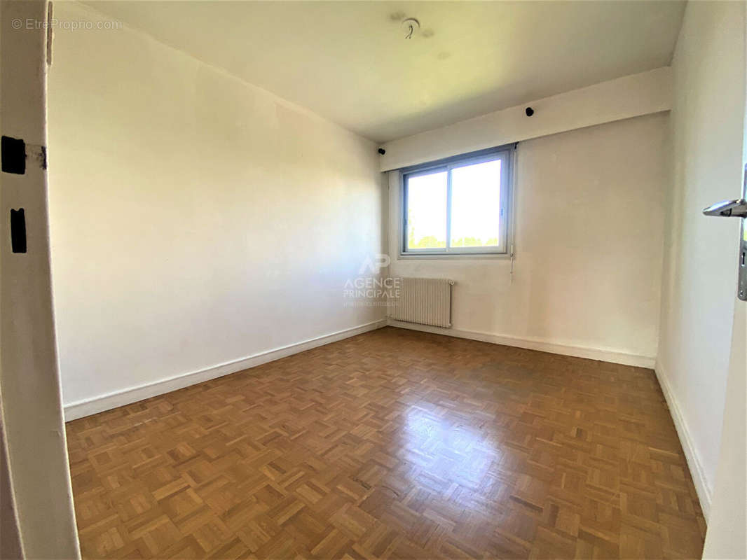 Appartement à NANTERRE